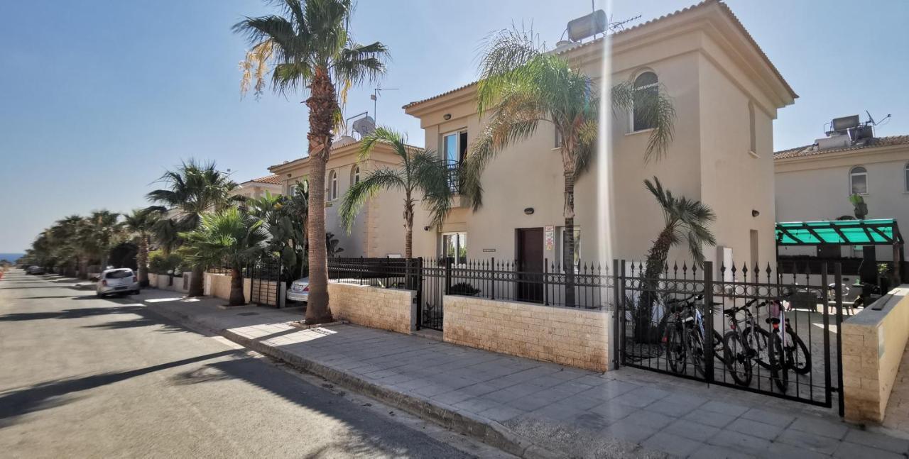 Great Villa Maria Paralimni Eksteriør billede